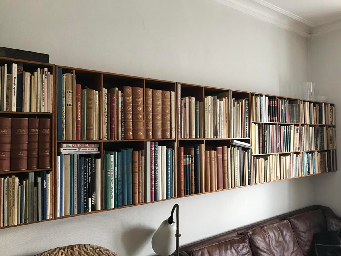 Library bookshelf design